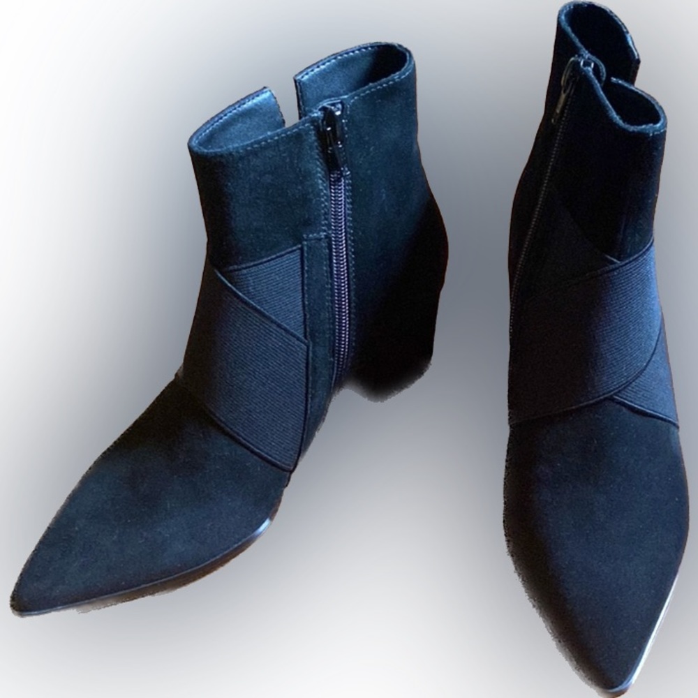 Vaneli Suede Booties